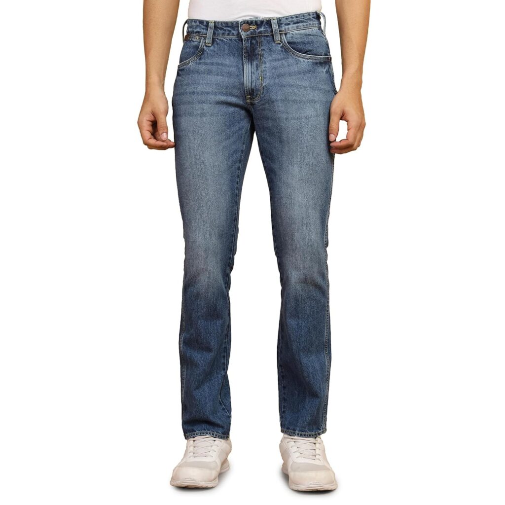 Wrangler Men’s Millard Straight Fit Mid-Rise Jeans Wrangler Men’s Millard Straight Fit Mid-Rise Jeans