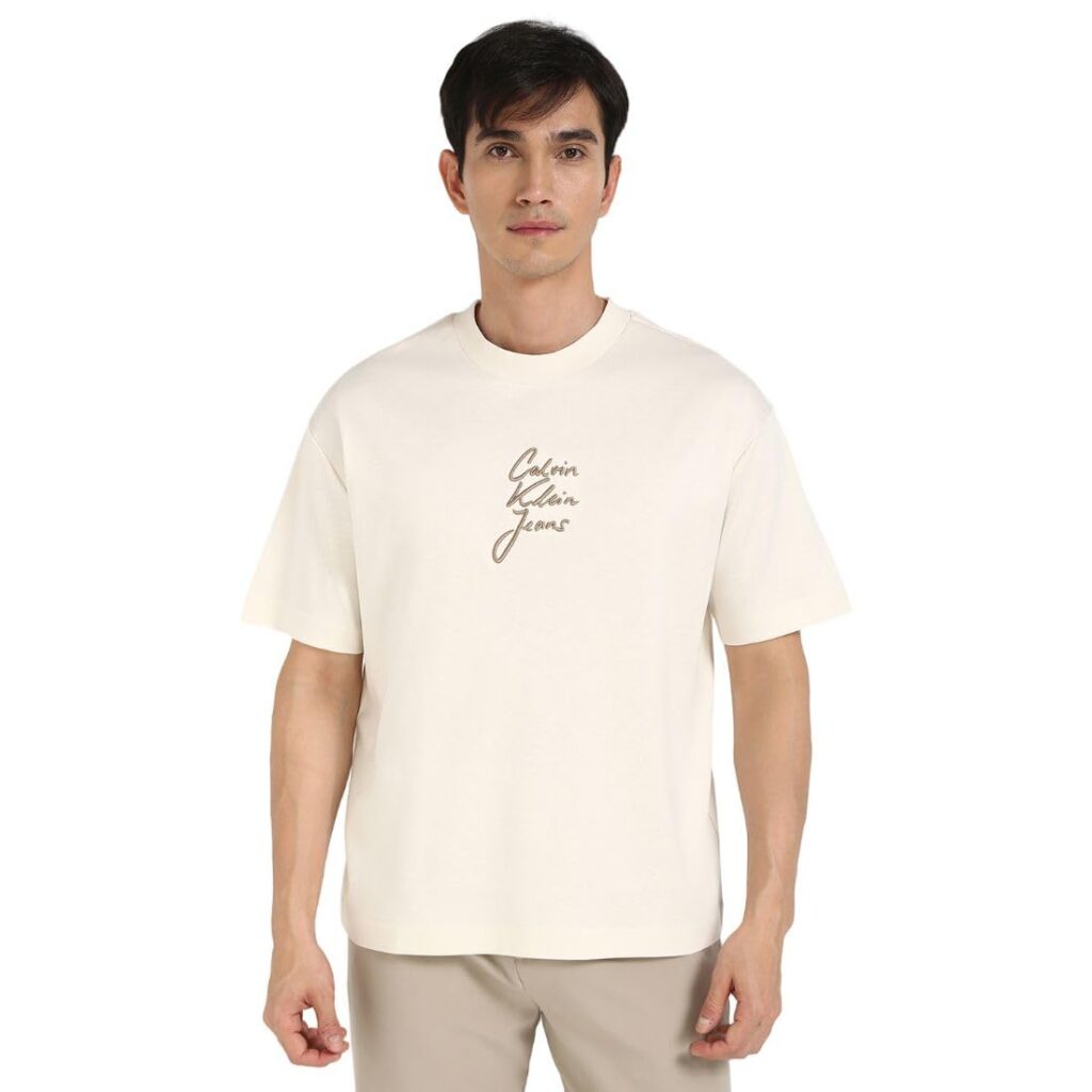 Calvin Klein Jeans Men’s Solid Regular Fit T-Shirt