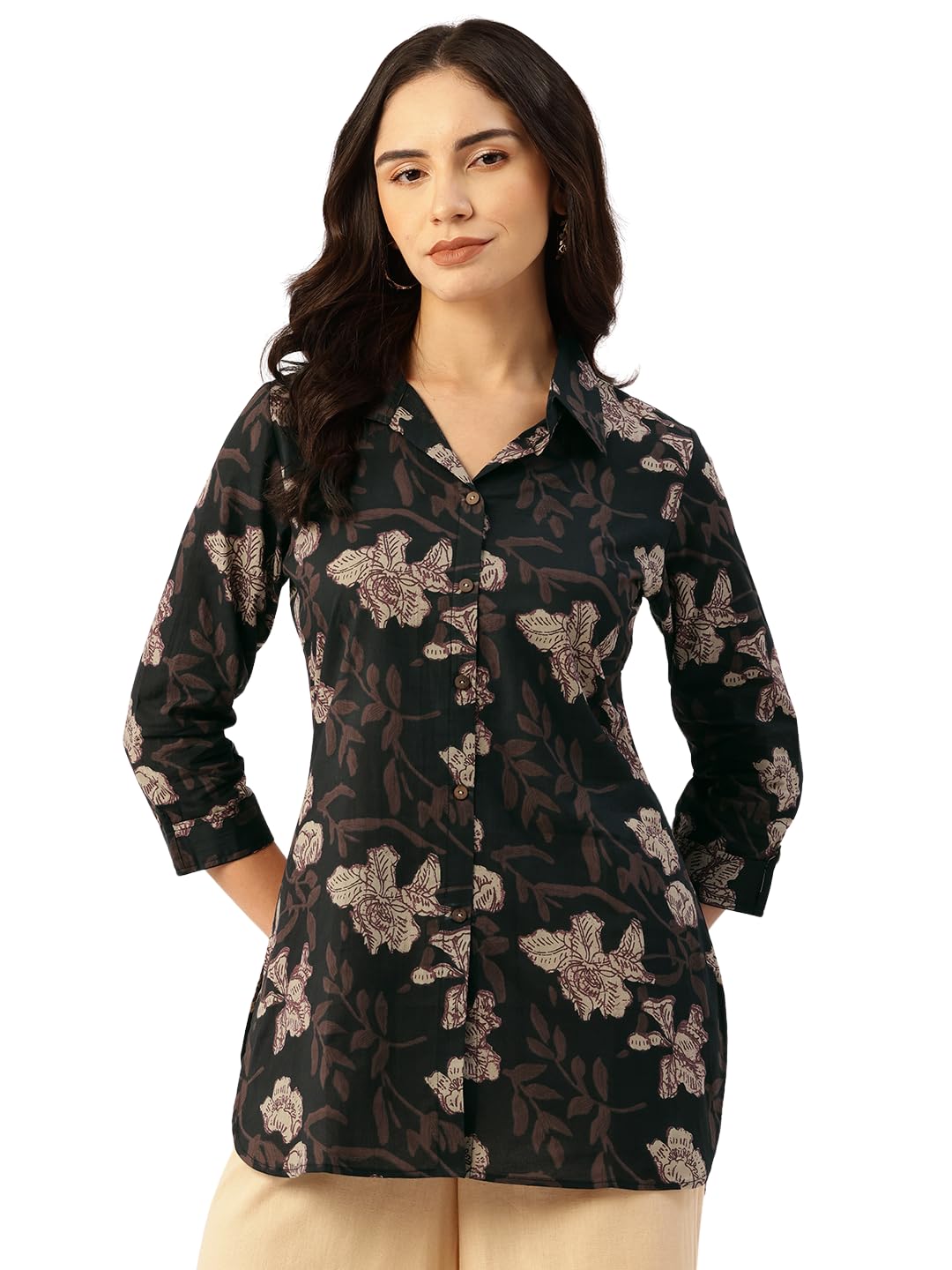 Classic Collared Cotton Shirt with 3/4 Sleeve for a Timeless Casual Look