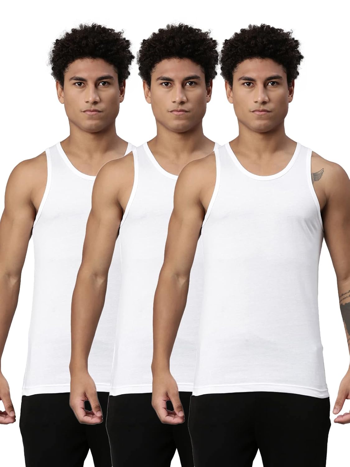 Levi’s 012 Classic Vest for Men with Side Branding, Tag Free Comfort & Smartskin Technology