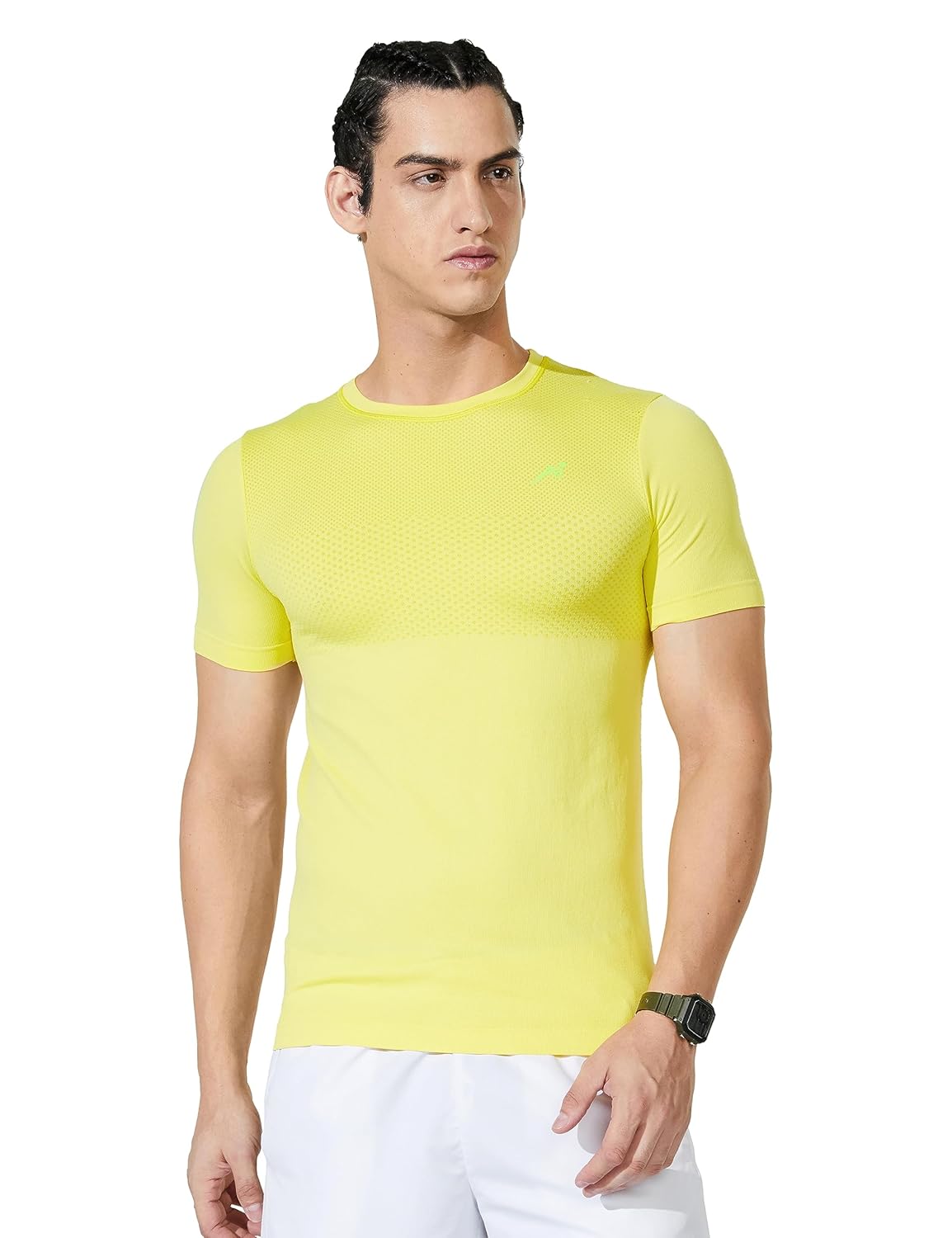 Amazon Brand – Symactive Men’s Solid Regular Fit Seamless Sports T-Shirt